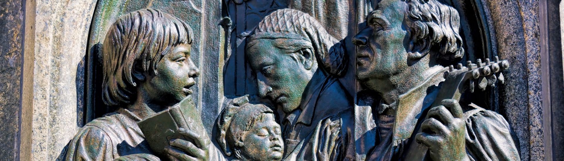 Eisleben, Lutherdenkmal Detail