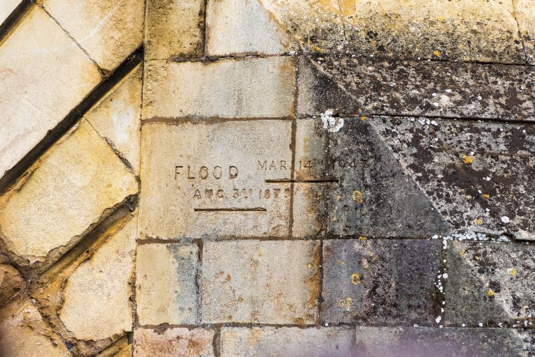 Kitchen Bridge Cambridge, showing two flood markers,