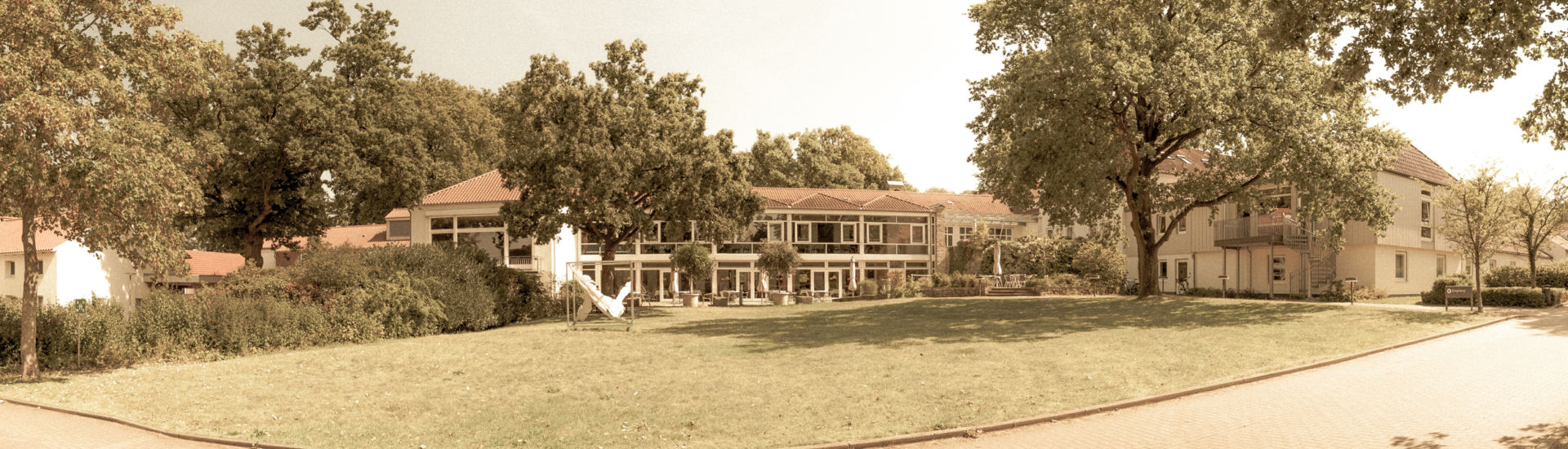 DSC00166-Pano-Sepia