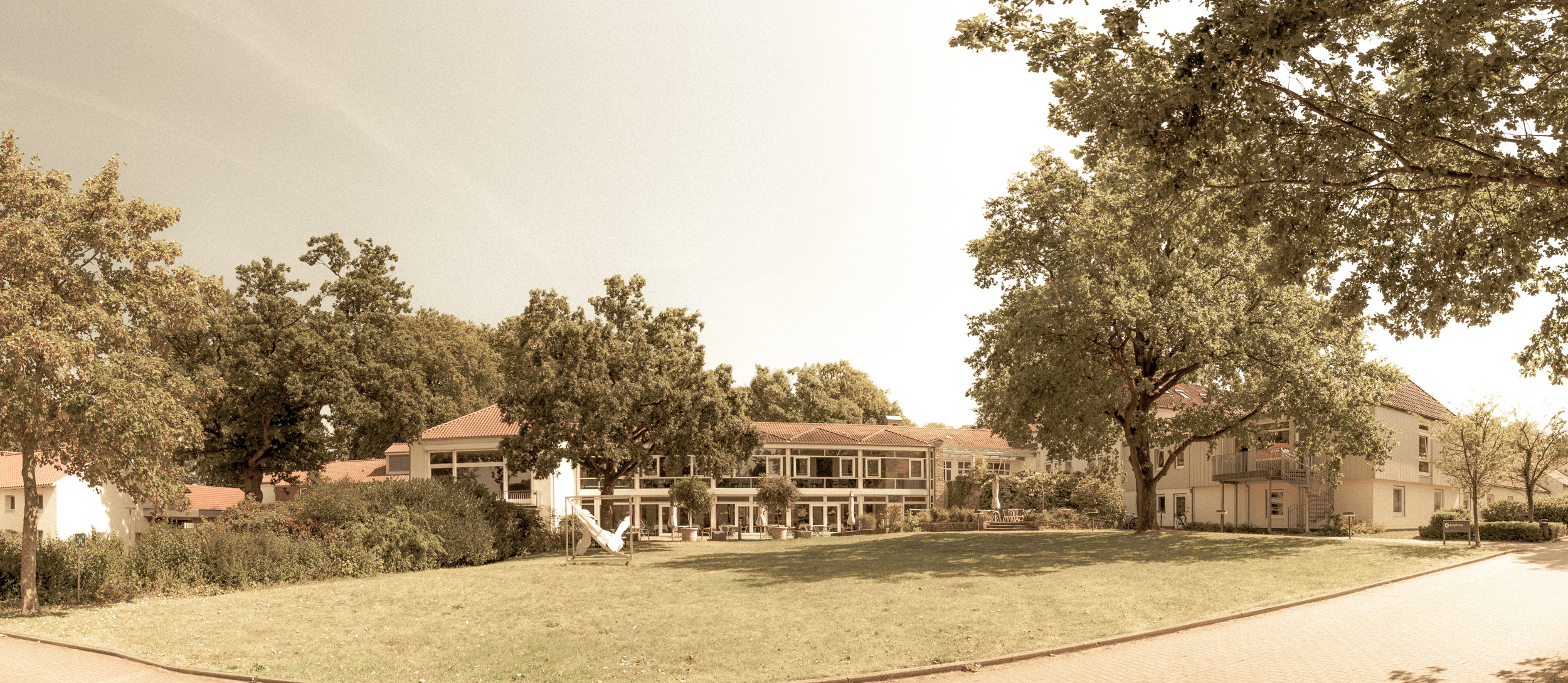 DSC00166-Pano-Sepia