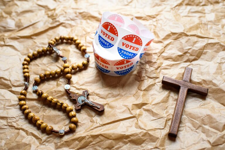 Christian cross and rosary next to the concept of American presi